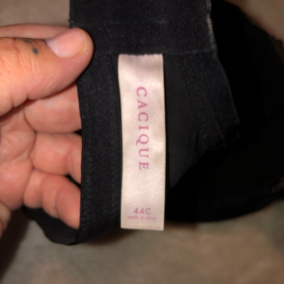 Black / Nude lace bra - Picture 4 of 4